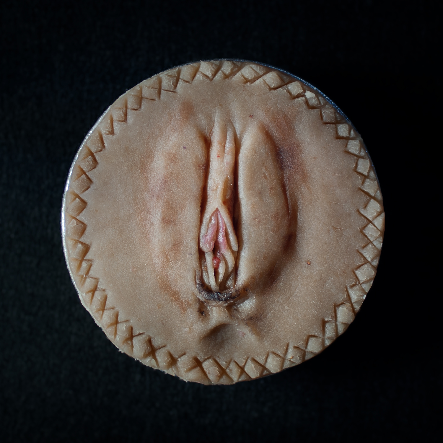 Pie made to look like a vulva