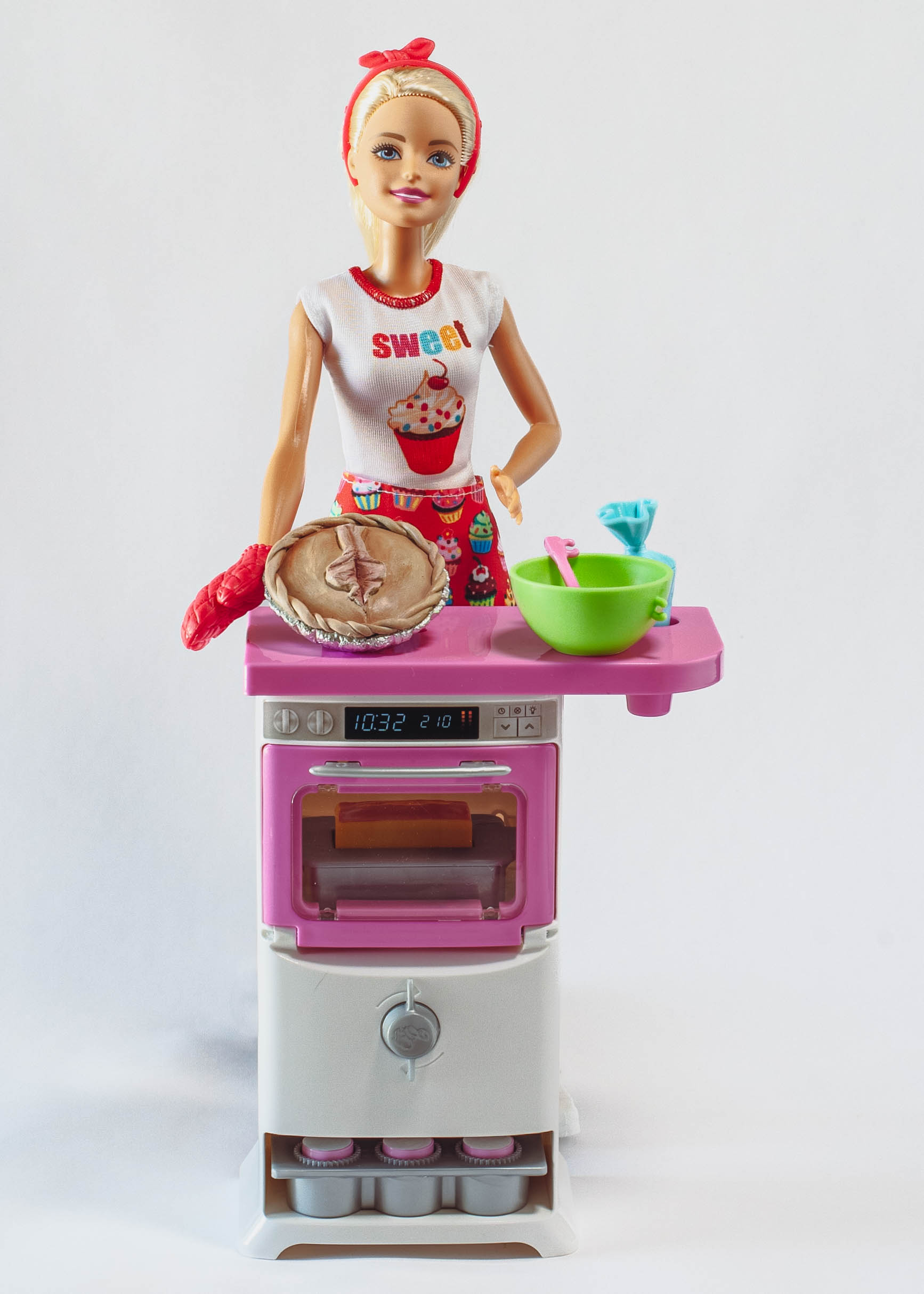 Barbie such a sweetie deals pastry set